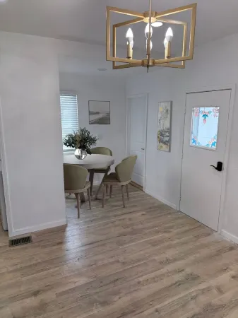 Charming 4-bedroom house with AC, WiFi in superb Verona