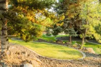 Barbara's Cabin. A luxury log home in the heart of Washington wine country.