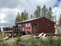 Whispering Pines Guest Cabin At Georgetown Lake - Family & Pet Friendly, Hot Tub