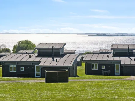 "Magga" - 520m from the sea