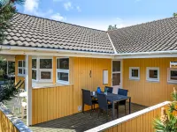 "Jeip" - 2.1km from the sea