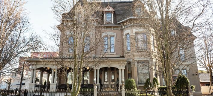The Stegmaier Mansion Guest House Hotels in Luzerne County