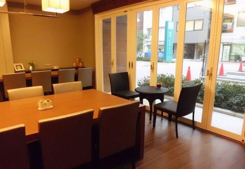 소테츠 프레사 인 하마마츠초-다이몬 외관과 역 주변