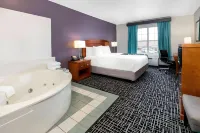 La Quinta Inn & Suites by Wyndham Rockwall