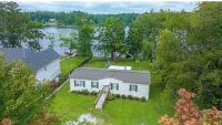 Sunset BnB - 3BR &  Lovely Waterfront Vista
