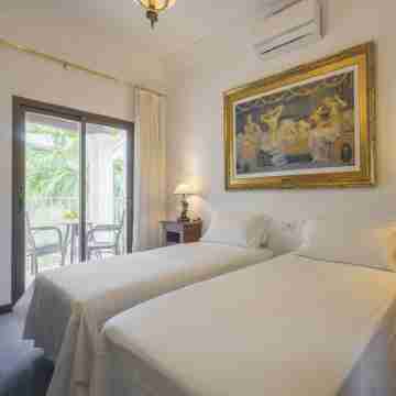 Mansion in Ibiza with Pool near Sandy Beach Rooms