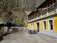 Villa Rotschoenberg im Tal der Freiberger Mulde - วิลล่า