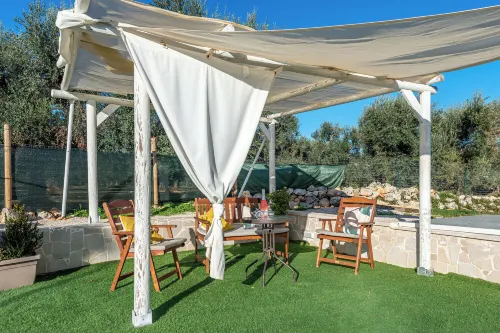 Trullo Delle Ginestre Private Pool - Happy Rentals - Homestays