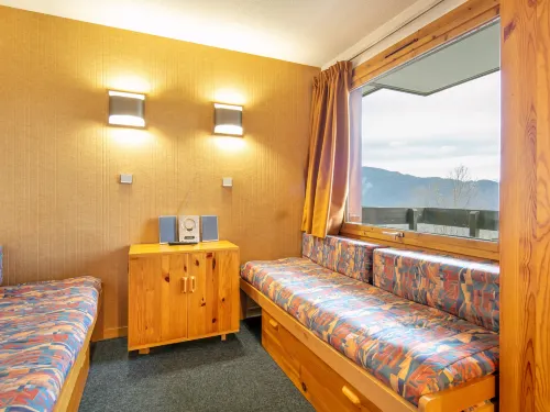 Studio in Doucy at the Foot of Ski Slopes - 2 星級