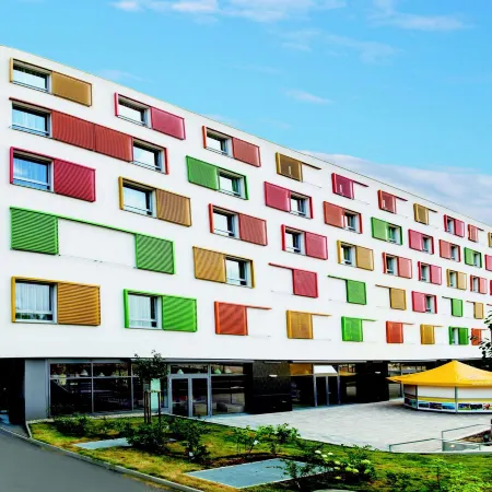 Jufa Hotel Wien City Отели рядом с достопримечательностью «11. Зиммеринг»