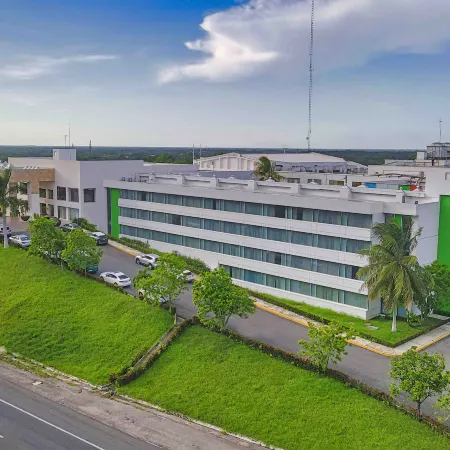 Holiday Inn VILLAHERMOSA AEROPUERTO by IHG