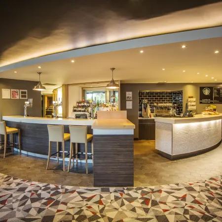 Holiday Inn READING-SOUTH M4, JCT.11 by IHG