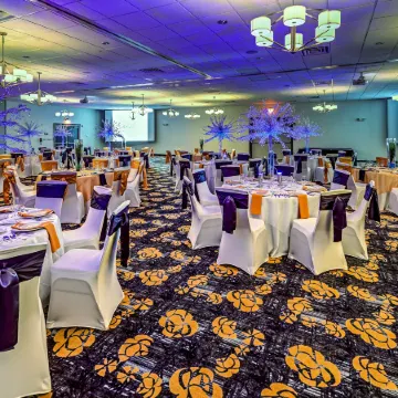 Holiday Inn CLEVELAND NORTHEAST - MENTOR by IHG