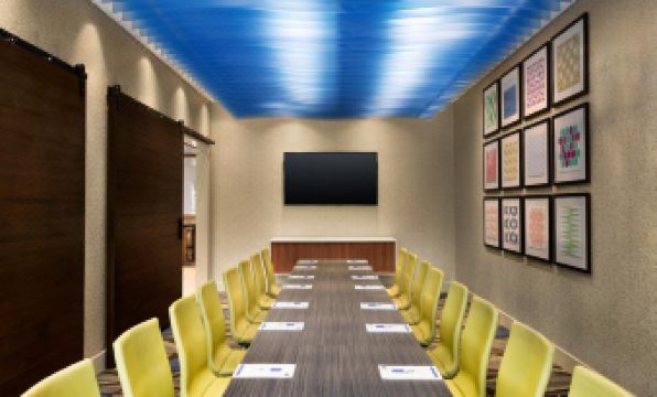 Holiday Inn Express & Suites GREENSBURG by IHG