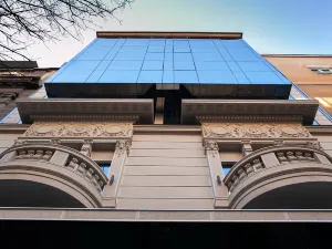 Saint Ten Boutique Hotel, Small Luxury Hotels