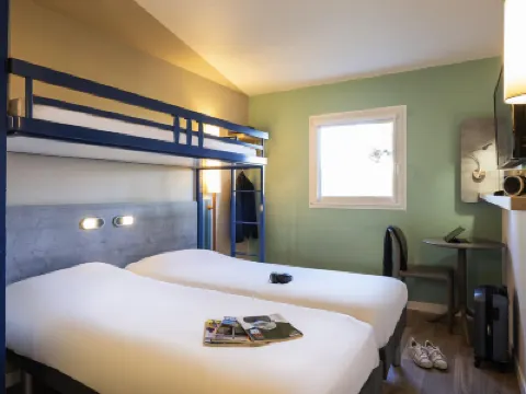 Ibis Budget Nuits Saint Georges Hotel a 