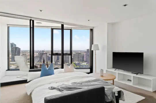 A 2BR Apt with Amazing Harbor Views, FREE Parking