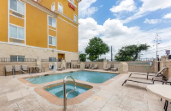 Best Western Plus San Antonio East Inn  Suites