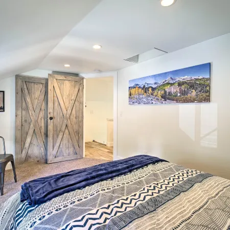 Dtwn Golden Apt < 9 Mi to Red Rocks Amphitheater!