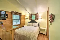 Cozy Cottage Duplex Walk to Peninsula State Park! - Pysäköinti