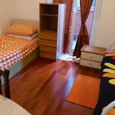 DI TUTTO E DI PIù Hotel dekat Stasiun Cimiano