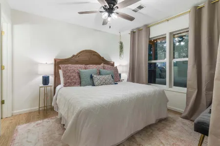 Midnight Oasis - Nestled Among Nature of the Ozarks!