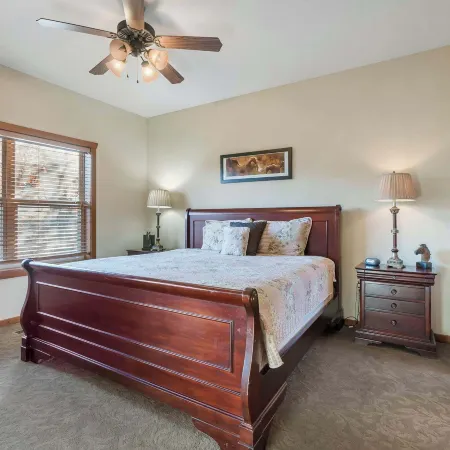 Kemper's Cabin by Silver Dollar City - Ideally Located