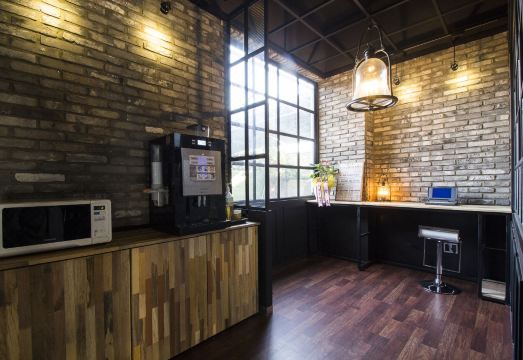 주변 환경 및 시설 2