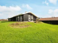 6 person holiday home in Lemvig-By Traum - 4성급