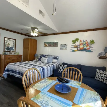39 Almost Heaven Studio Bedroom Condo by RedAwning