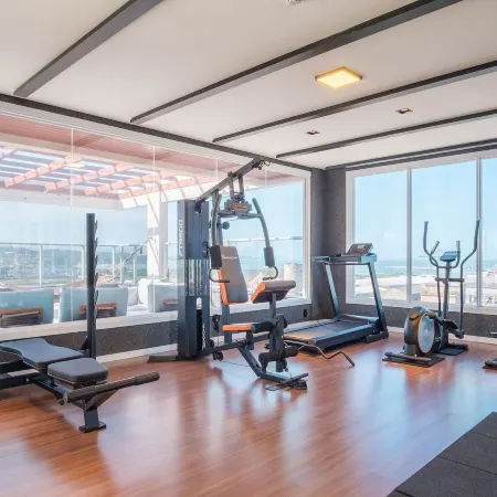 Studio in a Condo w/ Pool 550m From Beach Tor0407