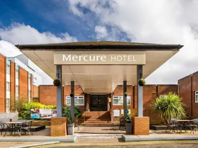 Mercure Birmingham West Hotel Hotels near Smethwick Rolfe Street Railway Station