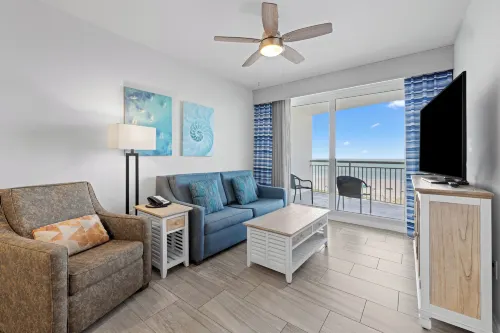 Provident Oceana Beachfront Suites - Apartments