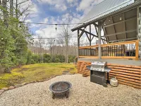 Ideal for Families! Lake Toxaway Getaway w/ Deck Hotels in Hogback