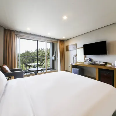 Goseong Haedam-Eun Hotels near Jangsahang Port