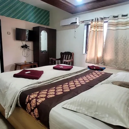 Sun n Sand Holiday Home