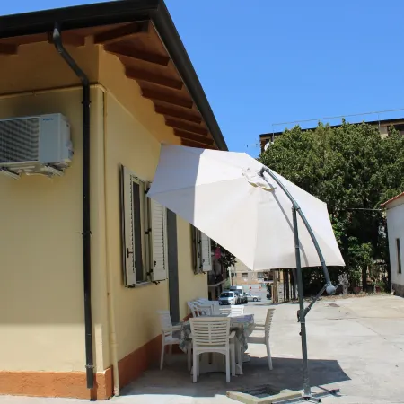 Villa 3 letti 2 docce e Giardino Hotels in Pizzo