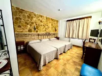Hostal Rural el Guerrer - con vistas a la montaña