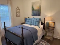 Neely Henry Lake bungalow with 3 bedrooms and 2 baths