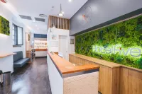 Hotel Five - bar