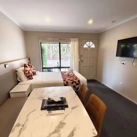 Coachman Motel