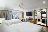 voco SURFSIDE ARUBA by IHG - موقف سيارات