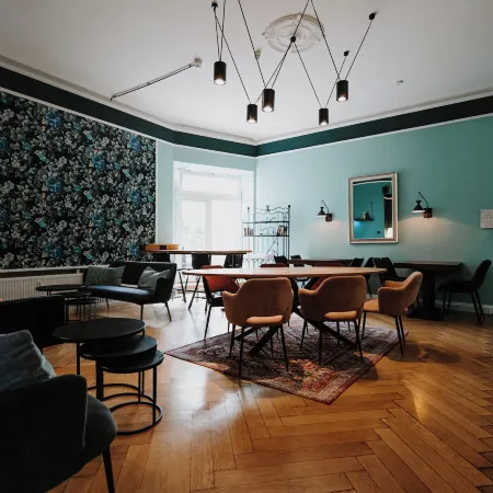 Arco Smart Hotel Berlin Отели рядом с достопримечательностью «Станция метро "Бундесплац"»