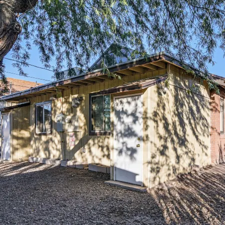 Walkable Haven 1 Mi to Dtwn Phoenix & Chase Field!