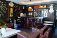Hotel the Royal Placid - 2-Star