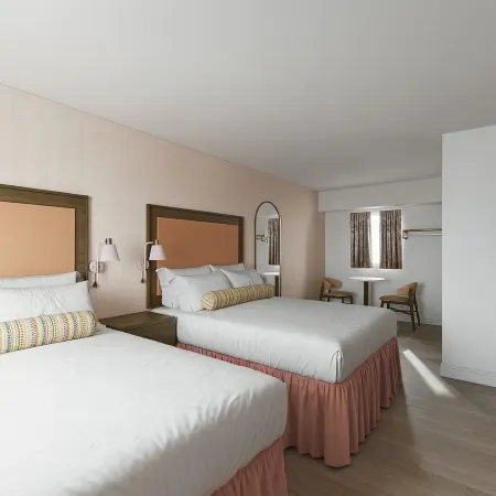Pink Champagne Motel