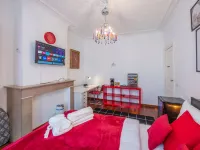 Euro Edens Cosy Historic Home in Brussels Jacuzzi, Garden, Central Location Hotels near Brussels Golf Club