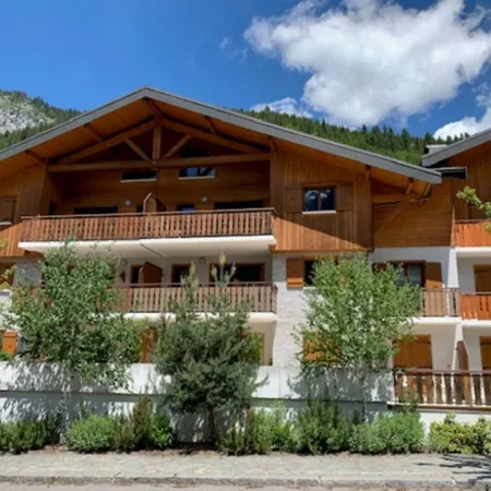Spacious Apartment With Balcony in the French Alps