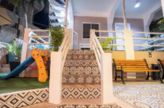 프림 트래블러스 인