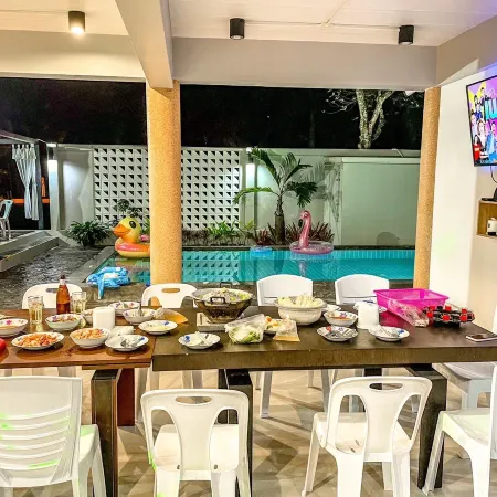 Avita Pool Villa